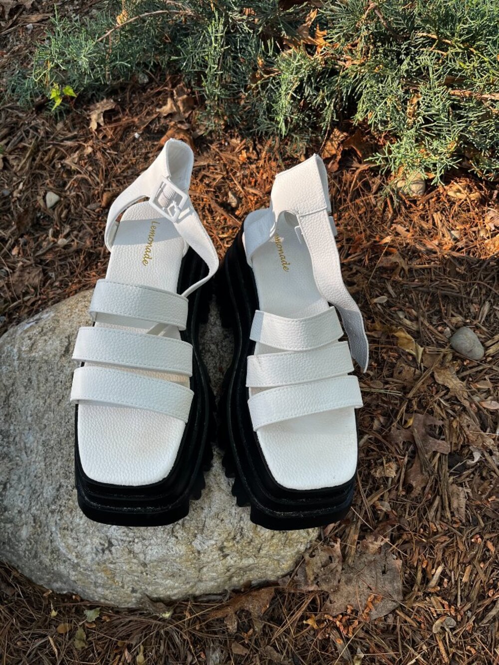LEMONADE ‘LATER H8TER’ PLATFORM SANDALS New in the Box